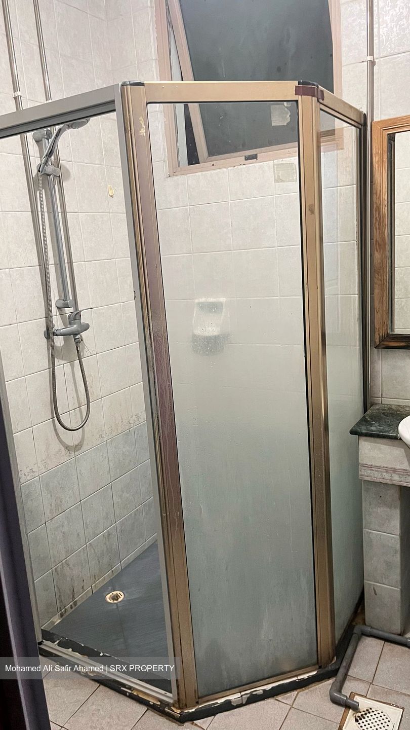 Eastwood Centre (D16), Apartment #449681831